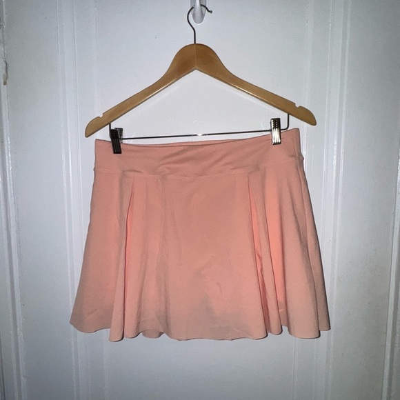 NWOT - Nike Peach Women's Skirt - Picture 1 of 6